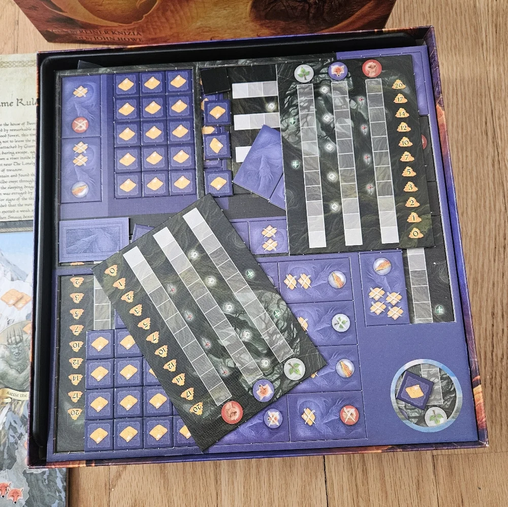 New And Unused The Hobbit Board Game - Picture 5 of 6